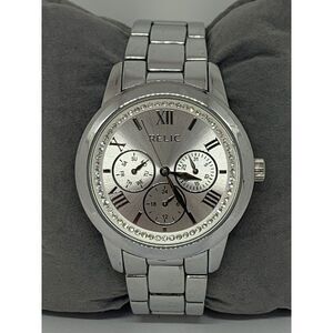 Relic ZR15829 Women's Alloy Analog Silver Dial Quartz Genuine Wrist Watch W139